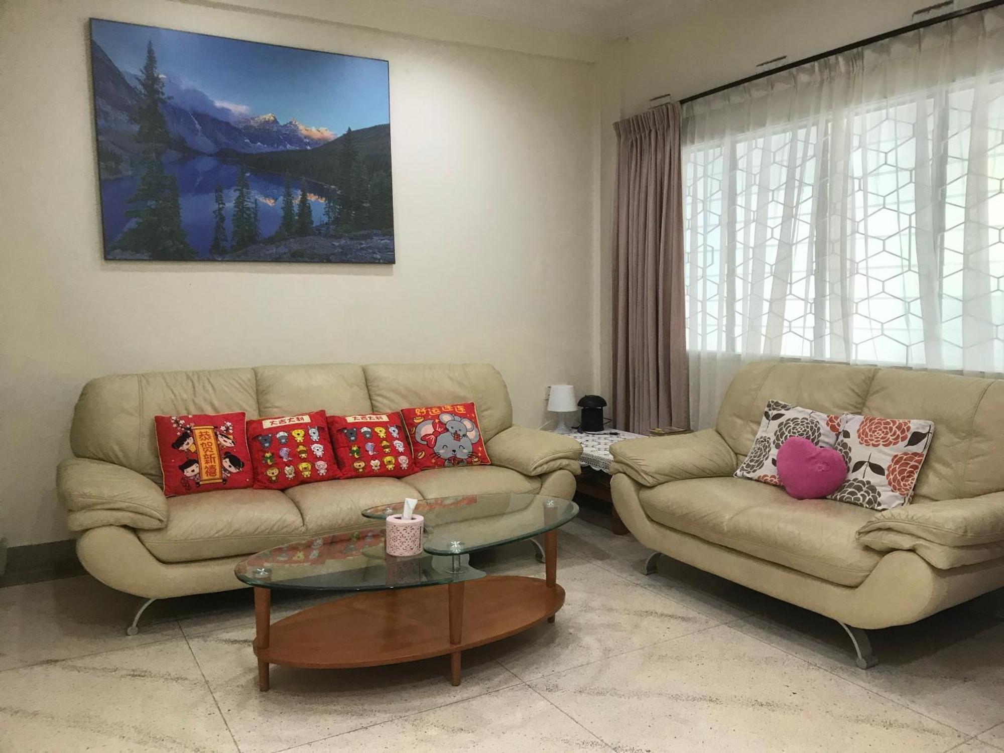 Carols Guesthouse Near Jonker And Satay Celup 말라카 외부 사진