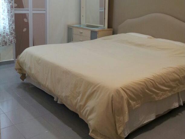 Carols Guesthouse Near Jonker And Satay Celup 말라카 외부 사진